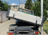 სამშენებლო ნარჩენების გატანა ტვირთის გადაზიდვა
